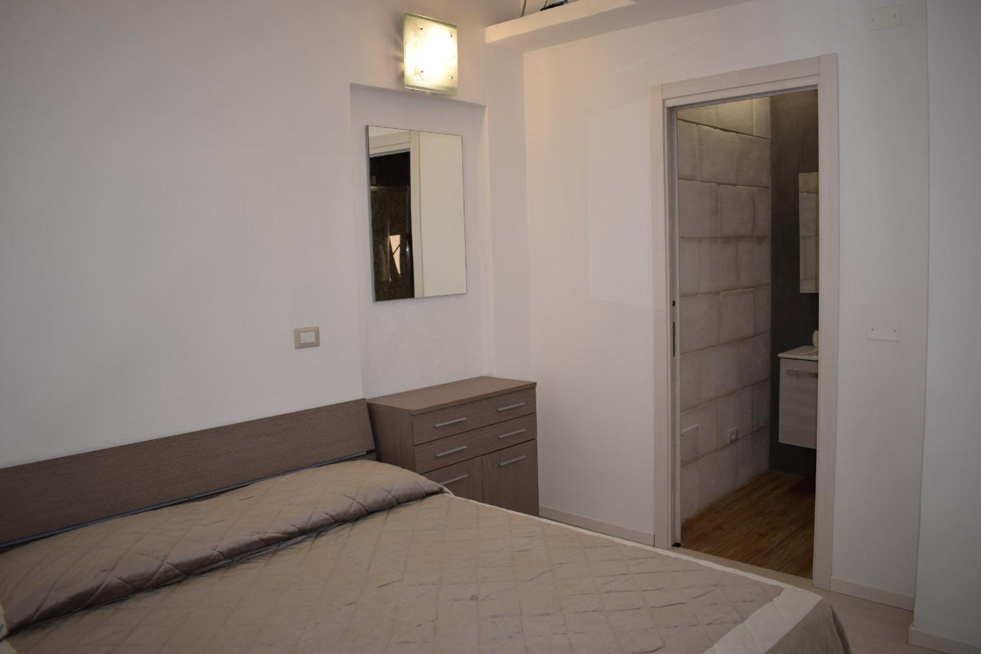 Villaggio Est Affittacamere San Teodoro  Zimmer foto